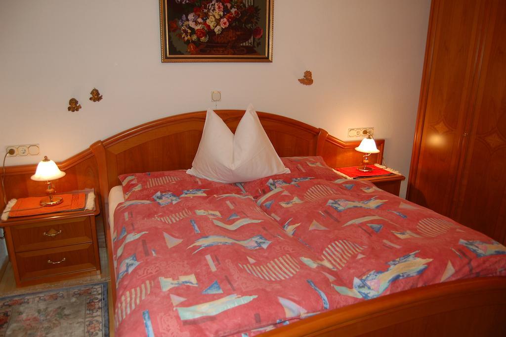 Haus Elfriede Apartment Millstatt Ruang foto