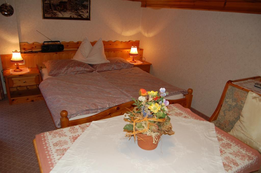 Haus Elfriede Apartment Millstatt Bagian luar foto