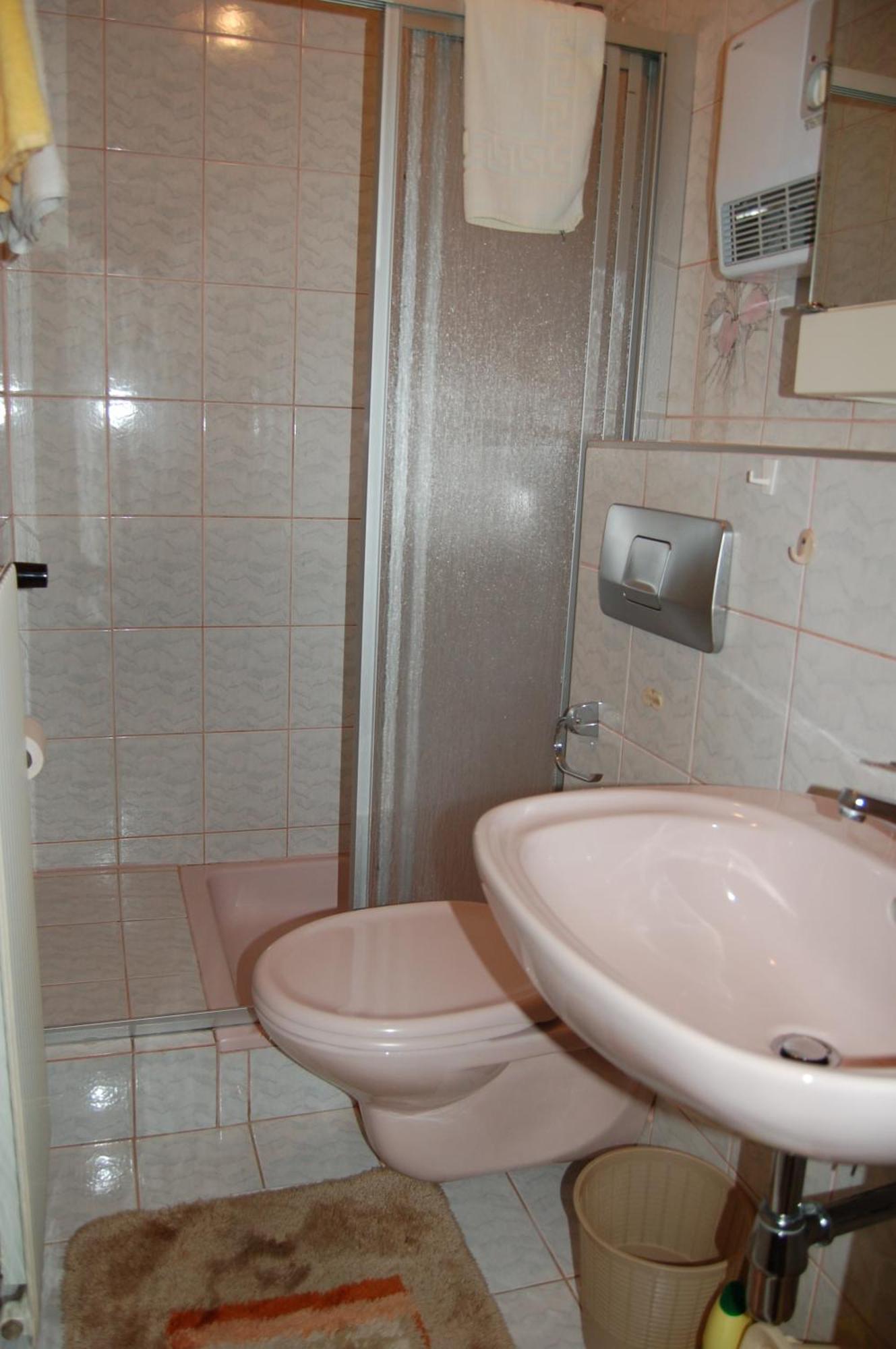 Haus Elfriede Apartment Millstatt Ruang foto