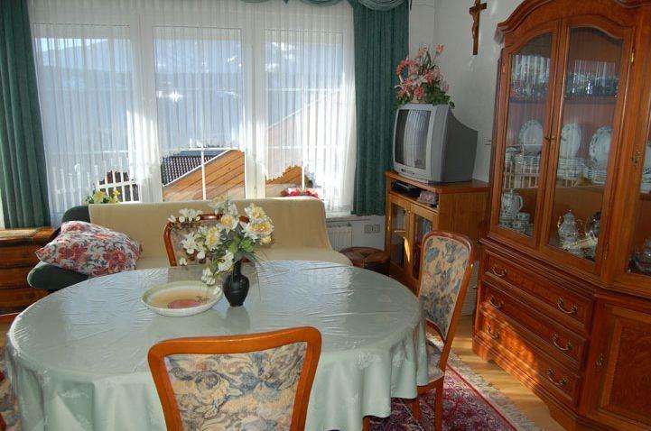 Haus Elfriede Apartment Millstatt Ruang foto